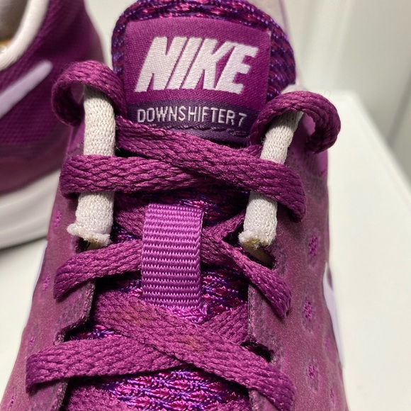 Nike Downshifter 7 GS (869972-500) Kid's Size 6Y - Picture 4 of 10